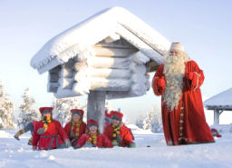 pere noel finlande photo